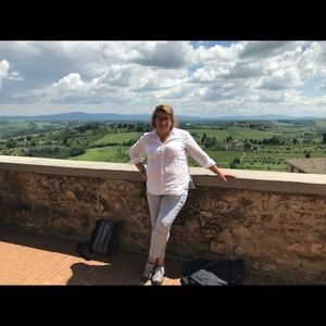 Meet your Posher, Nancy